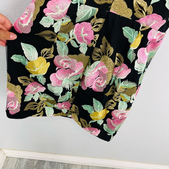 Dress The Population Lucy Embroidered Dress - Picture 8 of 10